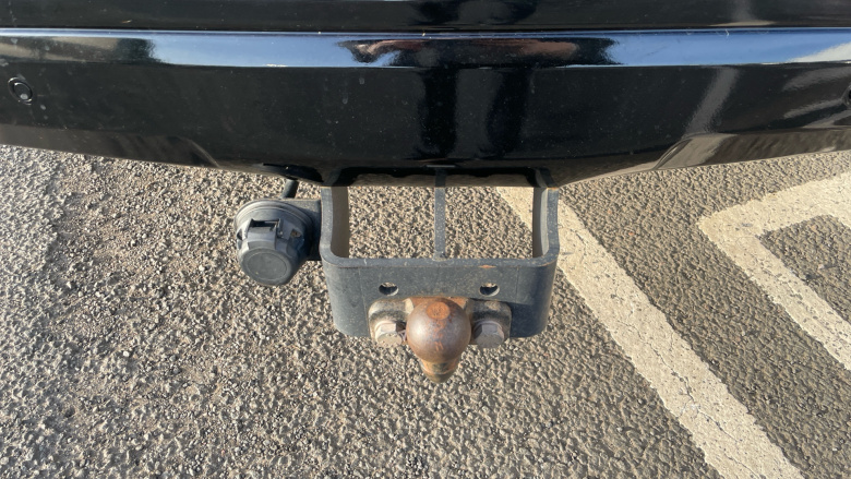 Toyota Land Cruiser 2.8 D-4D 204 Active 5dr Auto 7 Seats Diesel Station Wagon